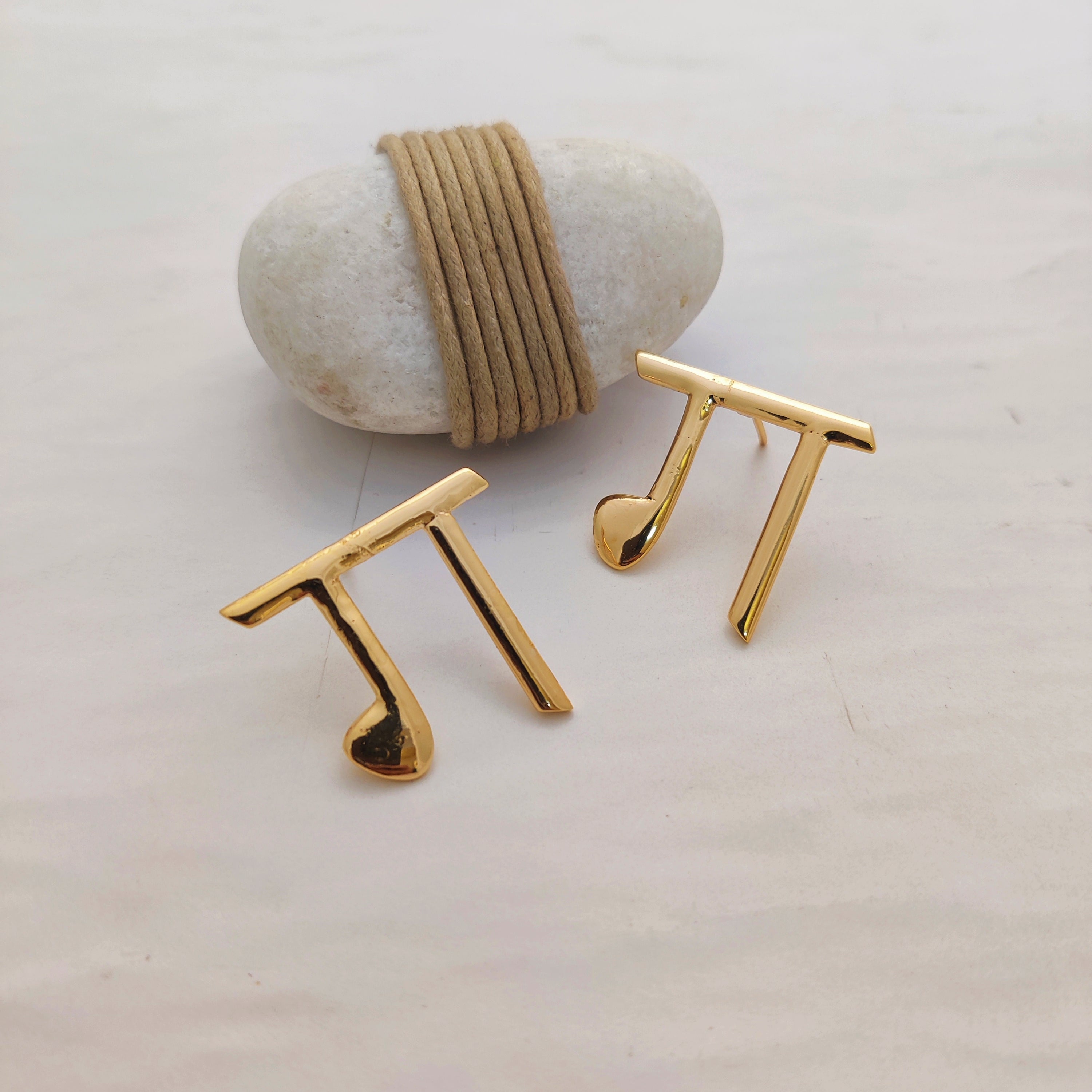 'ग' Hindi Alphabet Earrings (Small)