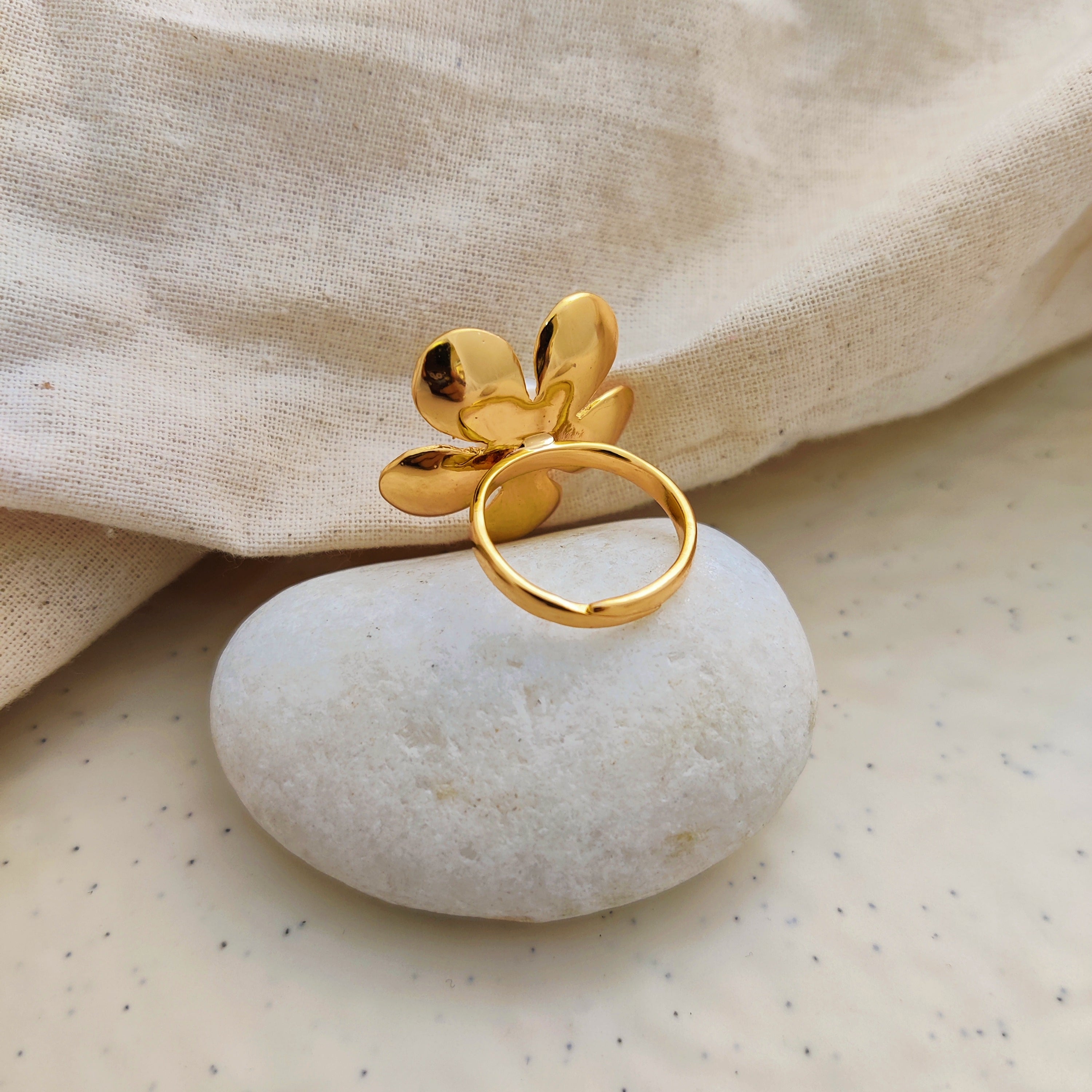 Pearly Blossom Ring