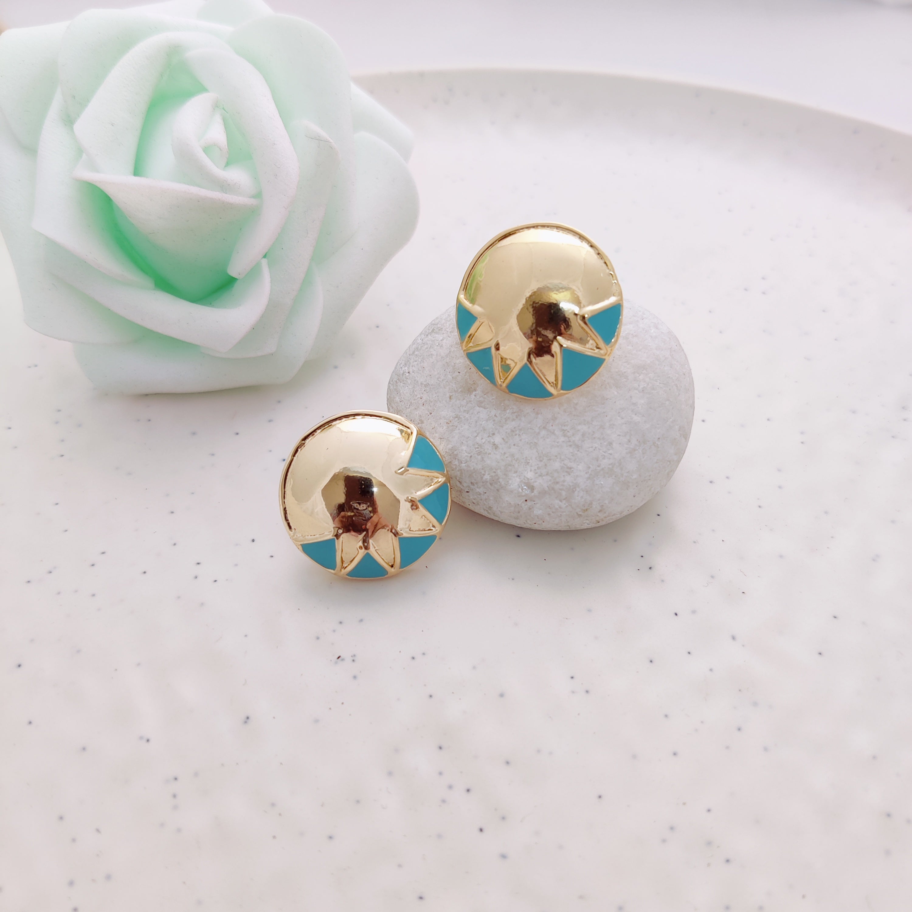 Starry-Eyed Earrings (Mini)