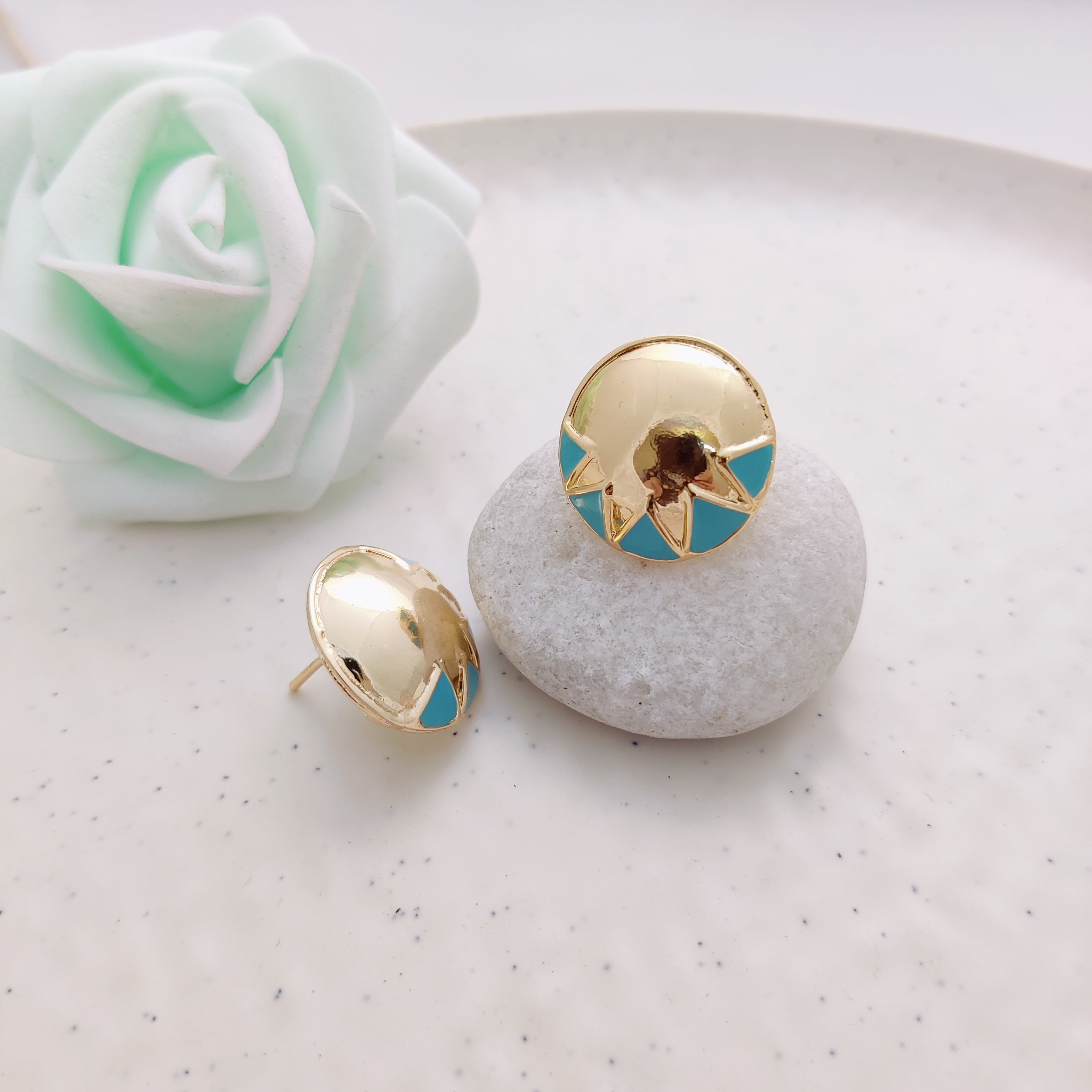 Starry-Eyed Earrings (Mini)