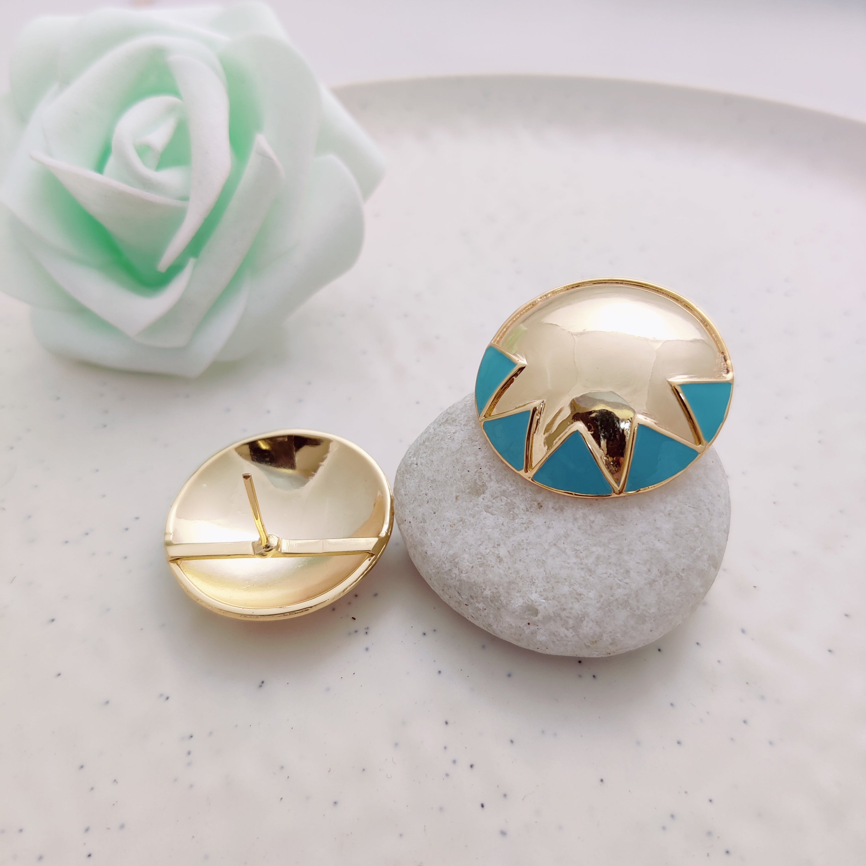 Starry-Eyed Earrings (B)