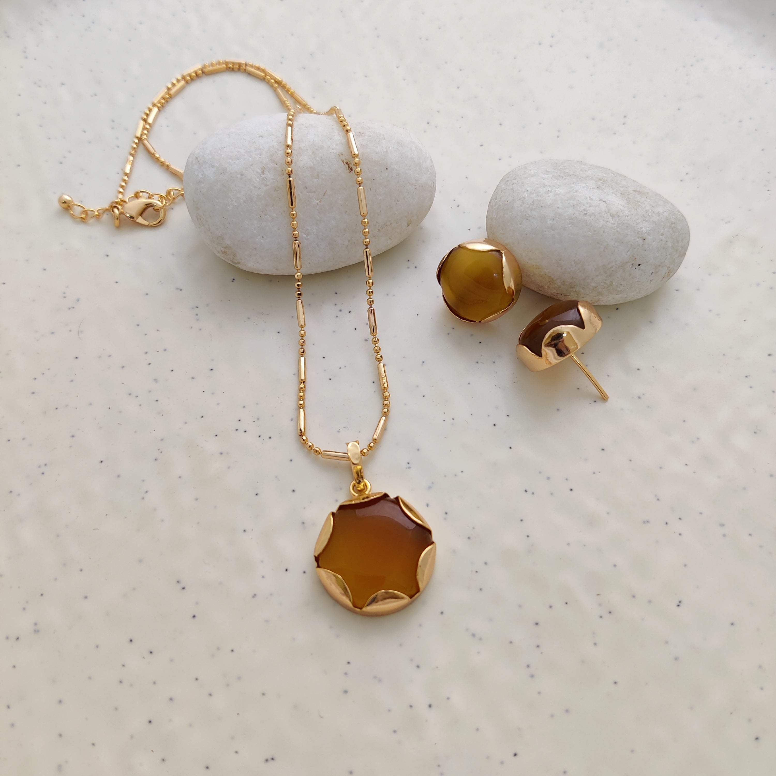 Yellow-Brown Onyx E&P Set