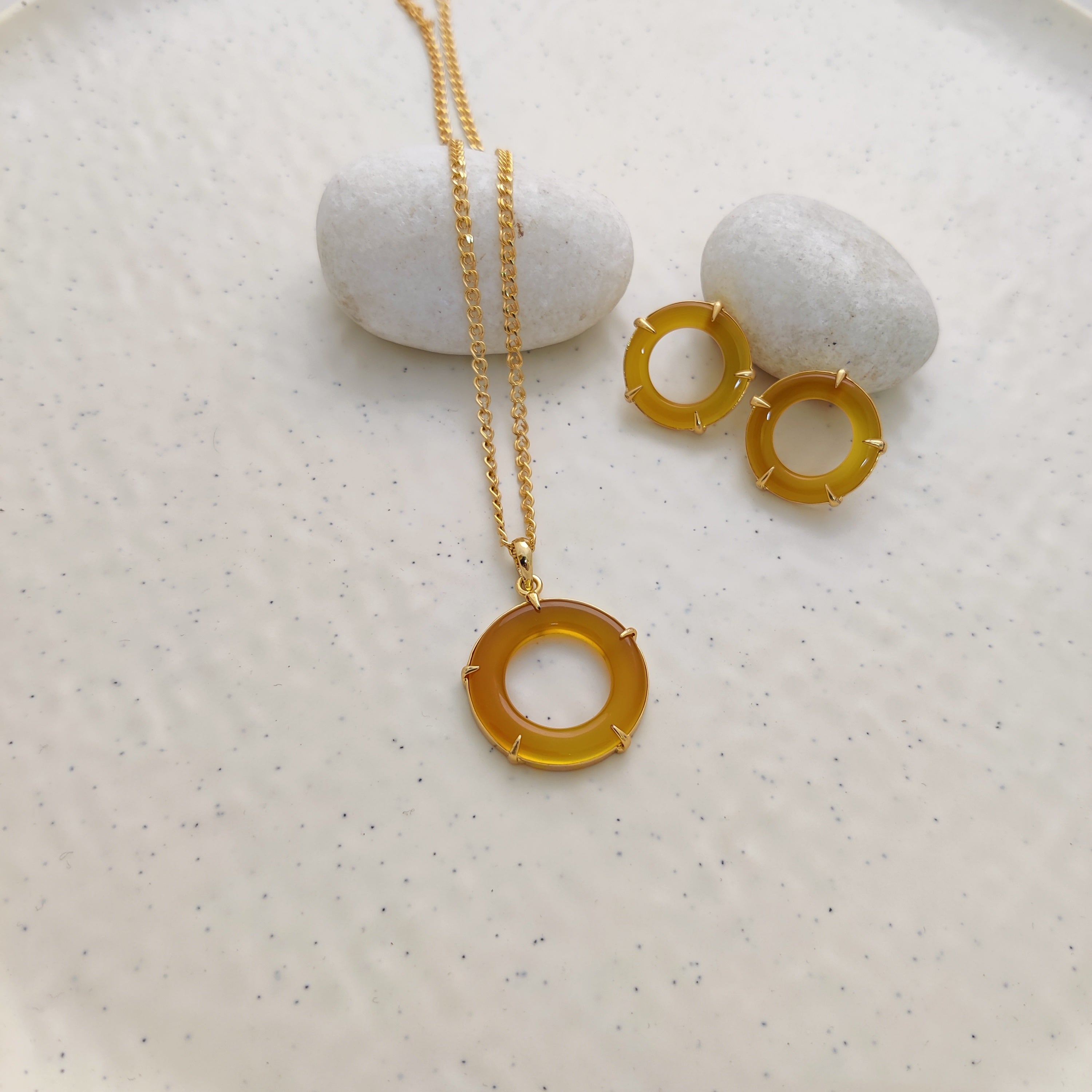 Yellow Circular Onyx E&P Set