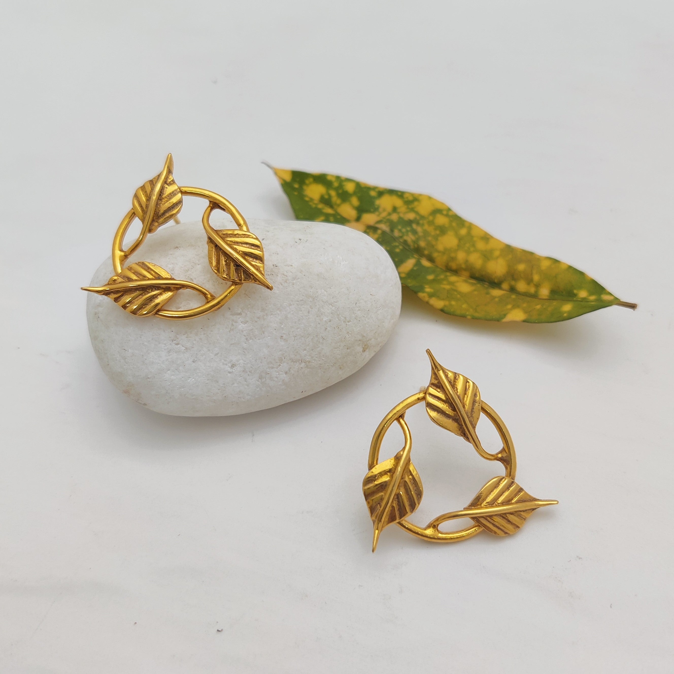 Leafy Desire Earrings