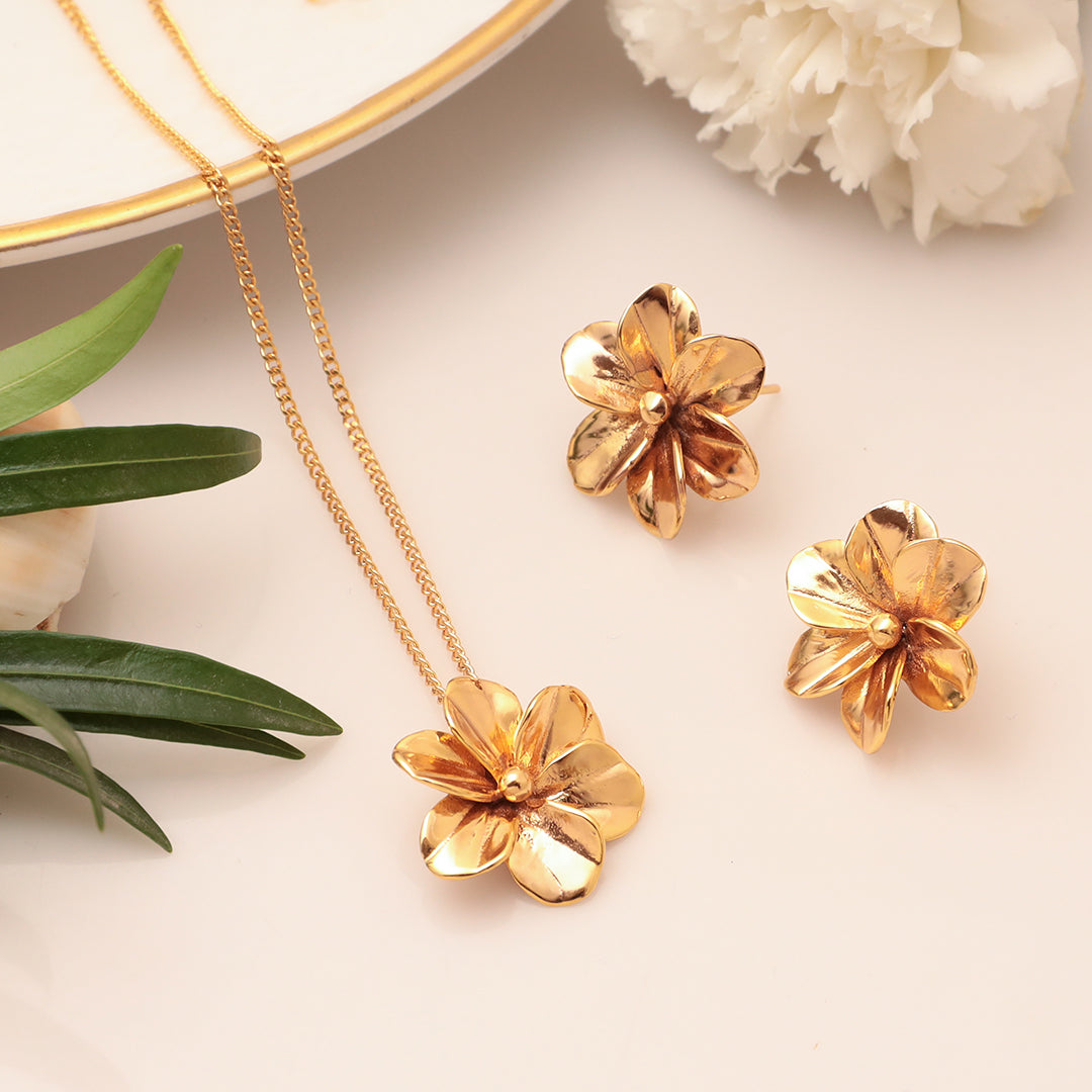 "Flowery Allure" Earrings & Pendants Set