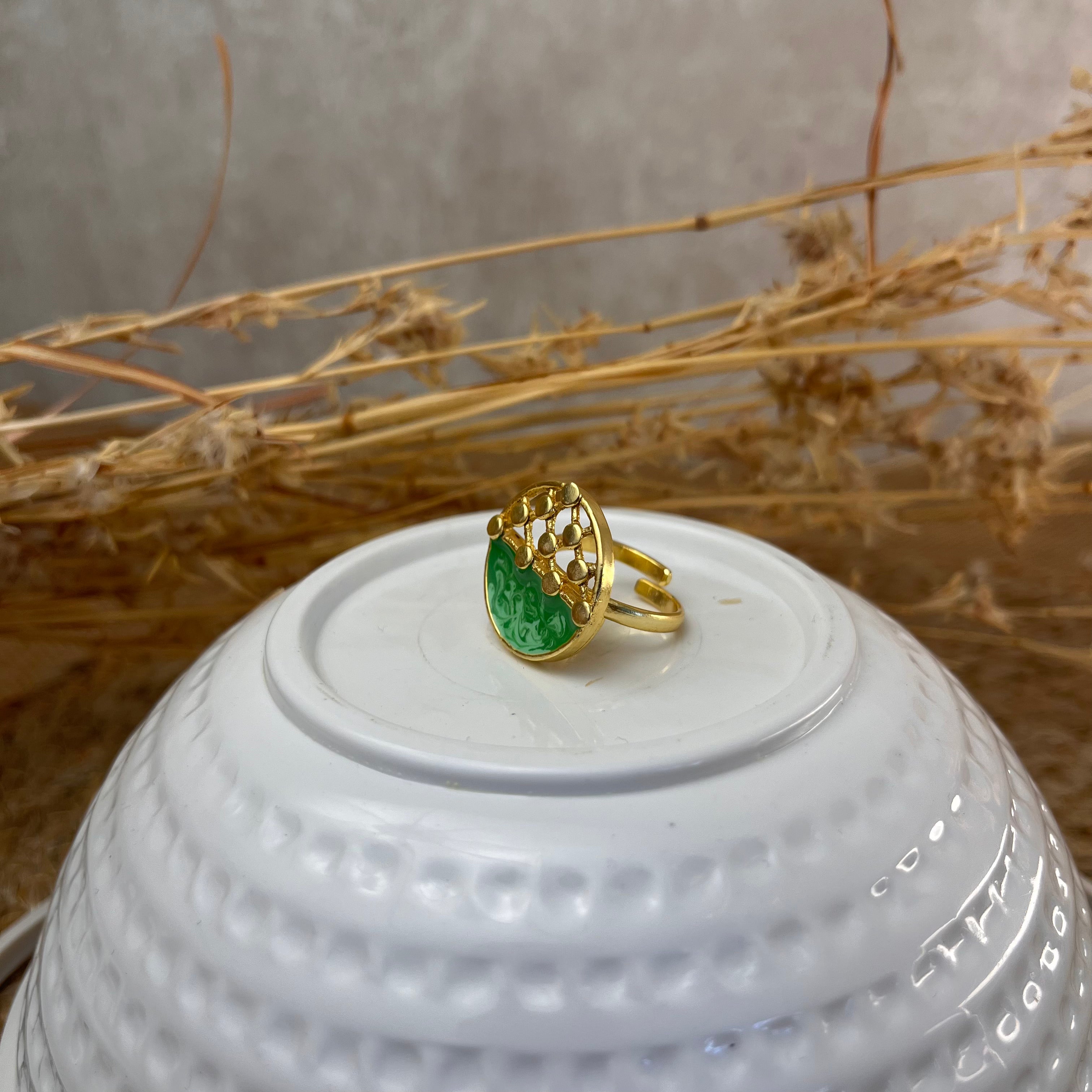 The Quaint Ornament -- Frolicking Fern Ring